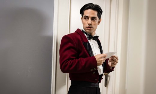 Grand Hotel: Ο Νικόλας βάφει τα χέρια του με αίμα – «Σκότωσα την Ελένη»