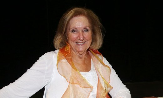 Κάρμεν Ρουγγέρη: «Με ενοχλούν τα άσχημα σχόλια, τα μπλοκάρω! Ο ένας “καρυδώνει”, ο άλλος πυροβολεί!»