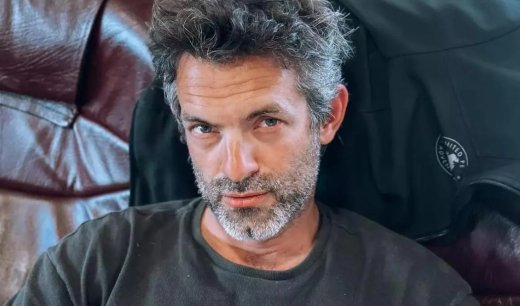 Φίλιππος Μιχόπουλος: Η σπάνια φωτό με τα παιδιά του, Μάξιμο και Σιέννα, στις διακοπές τους