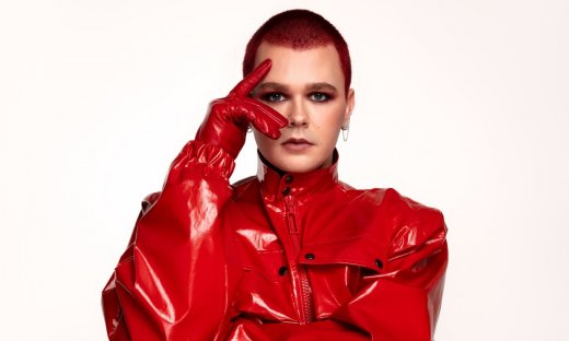 Eurovision 2025 – Βέλγιο: Ο… κόκκινος Σεμπάστιαν στη σκηνή του διαγωνισμού