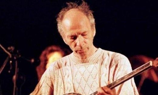 Σαν σήμερα πέθανε ο Άκης Πάνου – Η ιδιοφυΐα που άφησε πίσω της μύθους, τραγούδια και ένα έγκλημα