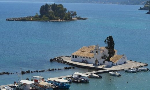 Ακολούθησε τον Ήλιο: Τρεις must-visit προορισμοί που θα ζήσεις παραδοσιακό Πάσχα