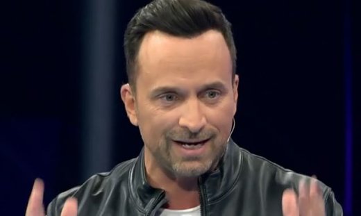 Η Ελλάδα ψηφίζει: Η εισβολή του Λιανού στο πλατό και η «βόμβα» για το νέο τηλεοπτικό του βήμα