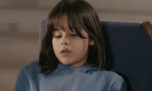 Γη της Ελιάς: Η μικρή Αγγελική φεύγει με τους γονείς της – Το τέλος που δεν περιμέναμε!