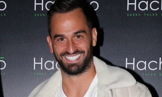 Άρης Σοϊλέδης: Έδωσε μάχη με τις φλόγες - Έγινε ο ήρωας της πολυκατοικίας του