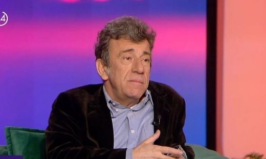 Αποκαλυπτικός ο Μανώλης Μαυροματάκης: «Το “ομορφάντρα μου” στη διαφήμιση ήταν δική μου ιδέα!»