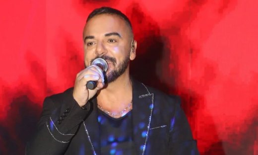 Στο νοσοκομείο ο Τριαντάφυλλος - Ακύρωσε τις εμφανίσεις του