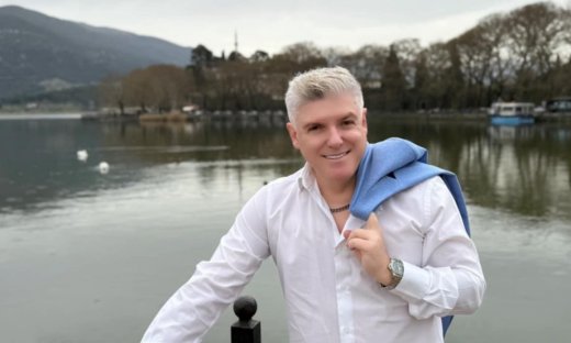 Δημήτρης Γιώτης: Το «νέο» του τραγούδι έρχεται απ' τα παλιά!