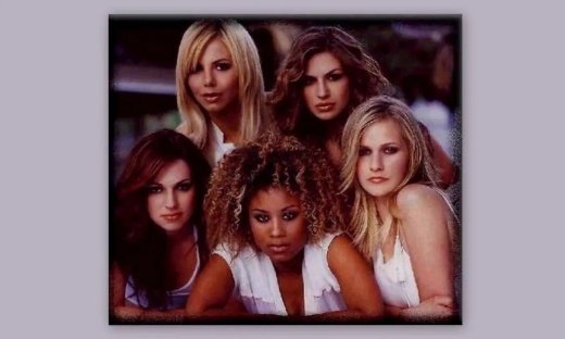 Φρόσω Παπαχαραλάμπους: Επανενώθηκε με τις Hi-5 20 χρόνια μετά την εξαφάνισή της-Η απίστευτη εικόνα