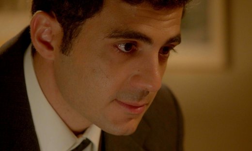 Άγιος έρωτας (Αποψινό επεισόδιο) - Ο Χάρης ανακοινώνει στον Μαρκόπουλο ότι χωρίζει τη Σοφία