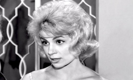 Νίκη Λινάρδου: Το ψευδώνυμο «Μπέμπα Κούλα», ο γάμος με τον Σακελλάριο και στο τέλος το νοσοκομείο