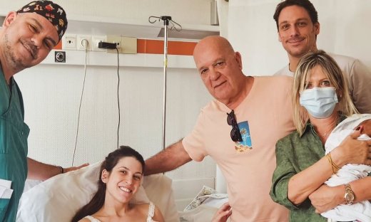 Για πρώτη φορά παππούς έγινε ο Αντώνης Γούναρης - Σε πελάγη ευτυχίας ολόκληρη η οικογένεια