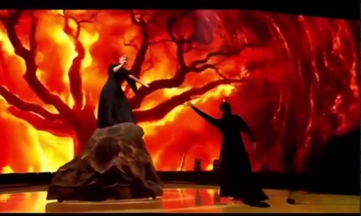 Eurovision 2025: Το νέο βίντεο από την πρόβα της Klavdia, το καμένο δέντρο & η «φωτιά» στα social