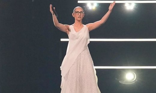 Eurovision 2025: Τα δάκρυα της Klavdia μετά την εμφάνισή της στον ημιτελικό και το πρώτο μήνυμα