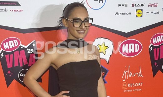 H πρώτη δημόσια εμφάνιση της Klavdia μετά τη Eurovision