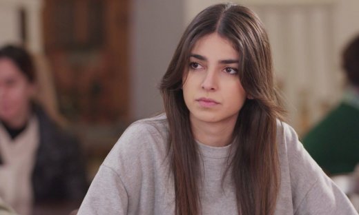 Η Γη της Ελιάς: Η Βασιλική τρέμει μην αποκαλυφθεί η παράνομη σχέση της με τον Στέφανο και...