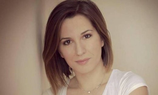 «Tρώω ξύλο 20 χρόνια»: Η εξομολόγηση στη Νίκη Λυμπεράκη για την κακοποίηση & τα μηνύματα-σοκ
