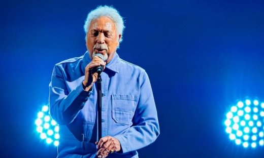 Tom Jones στον Λυκαβηττό: Ο θρύλος με τις διαχρονικές επιτυχίες έρχεται για πρώτη φορά στην Αθήνα!