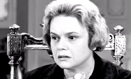 Σπάνιο καρέ: Η Δέσπω Διαμαντίδου αγνώριστη σε vintage καρέ από τα παιδικά της χρόνια