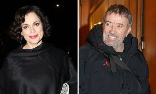 Λαμπρόγιαννη: Στο φως η κατάθεση για Παπαδόπουλο: Ήθελε να με φιλά στο λαιμό,να με λέει "μωράκι μου"