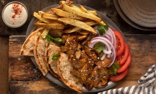 Ο απόλυτος vegan γύρος- Ο Άκης Πετρετζίκης δίνει τη συνταγή