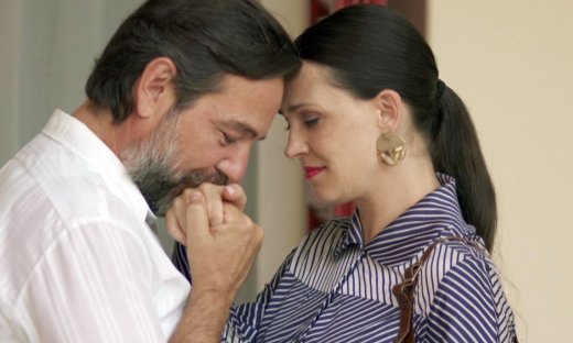 Παραλία-επεισόδια: Ο Διονύσης αποφασίζει να παντρευτεί τη Μαίρη