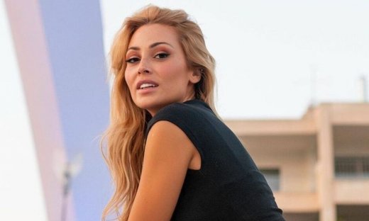 Ελένη Βουλγαράκη: Σε 20 λεπτά και με λίγα υλικά φτιάχνει το πιο αφράτο banana bread στο air fryer