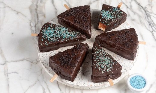 Εύκολες γαλακτοφέτες με τέσσερα υλικά από τον Άκη Πετρετζίκη