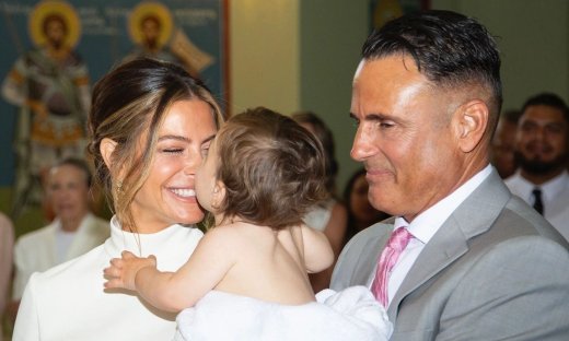 Μενούνος: «Προσεύχομαι να ζήσω πολλά ακόμα χρόνια, για να συνεχίσω να ακούω την Αθηνά να λέει...»