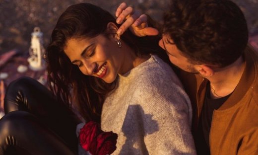 Το πιο iconic ραντεβού της ζωής σου. Τι μυρωδιά είχε;