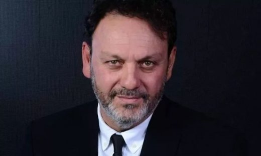 Ξέσπασε η μητέρα του Αγγελόπουλου: «Έχει εμμονή μαζί του! Αυτοτραυματίστηκε. Ζει στο δρόμο»