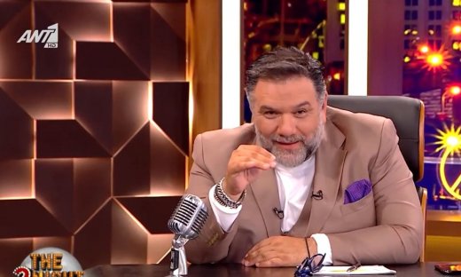 Άφωνος ο Αρναούτογλου με την καλεσμένη-Είχα να δω τόσο όμορφο πρόσωπο πολύ καιρό, κάντε ένα κοντινό!