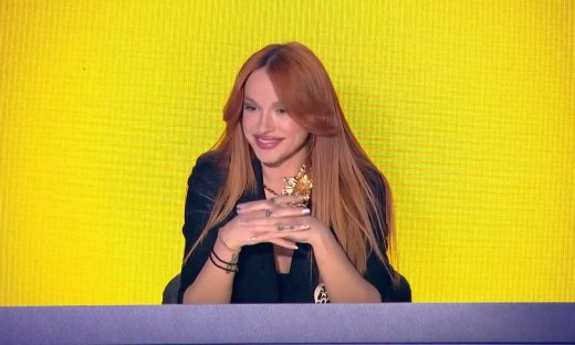 Τάνια Μπρεάζου:«Στα 18 μου, όταν ξεκίνησα να ασχολούμαι με το τραγούδι, έβαζα την κολλητή μου να...»