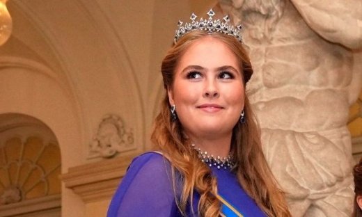 Συναγερμός στο παλάτι της Ολλανδίας: Η πριγκίπισσα Αμαλία έπεσε από το άλογο & χειρουργήθηκε