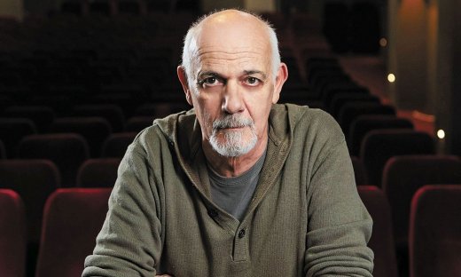 Γιώργος Κιμούλης: «Αν αντέχεις τη χυδαιότητα, κινδυνεύεις να γίνεις σαν κι αυτούς!»