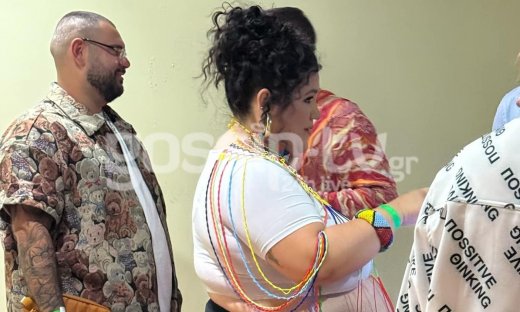 Xclusive -MAD VMA 2025: Η Αφροδίτη Γεροκωνσταντή σε προχωρημένη εγκυμοσύνη παρούσα στη μεγάλη βραδιά