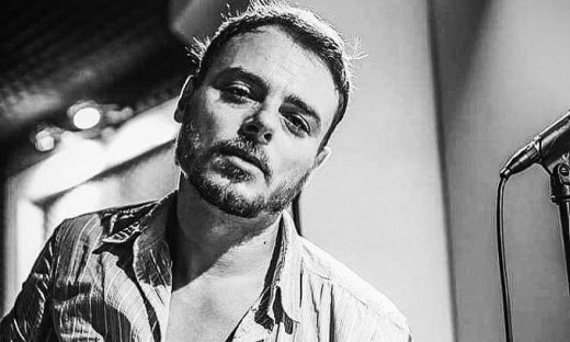 Νίκος Μίχας: Η τρυφερή και σπάνια φωτογραφία με την κόρη του