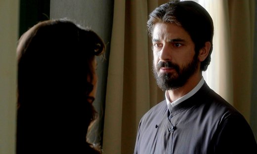 Άγιος έρωτας - Η Χλόη είναι αποφασισμένη να ακολουθήσει την καρδιά της