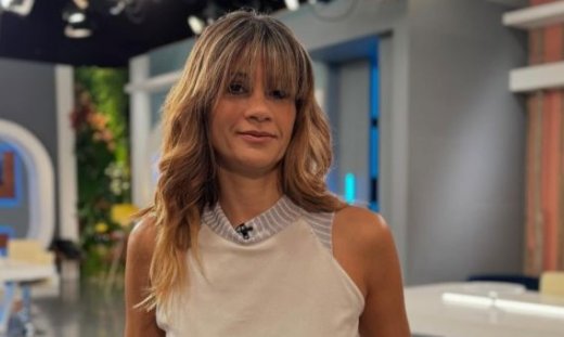 Η Άννα Μαρία Παπαχαραλάμπους σκηνοθετεί Δημήτρη Καταλειφό