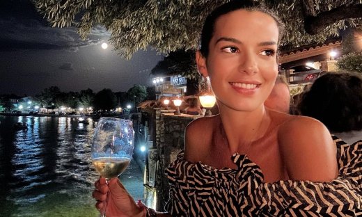 Νικολέττα Ράλλη: «Είμαι παρουσιάστρια, δεν το παίζω influencer»