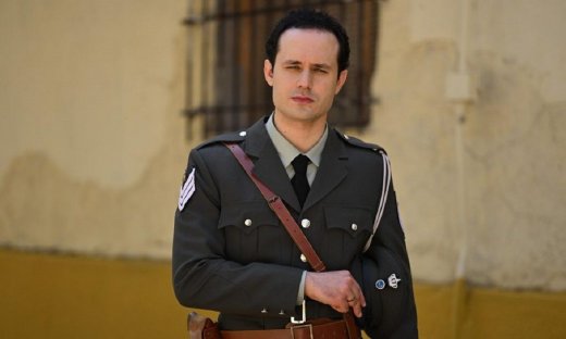 Άγιος Έρωτας: Ο Νικηφόρος φτάνει σε ένα εύρημα για τον φόνο της Κατρίν που θα τον σοκάρει