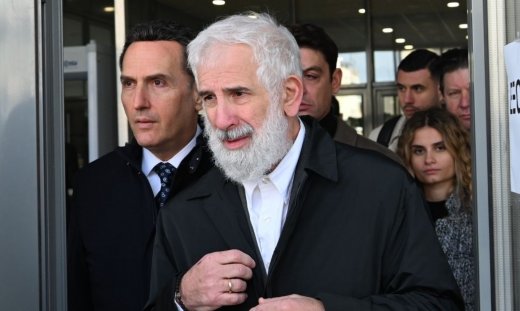 Δίκη Φιλιππίδη: Απολογείται ο ηθοποιός - «Είναι ιερή στιγμή – Θα κάνει κατάθεση ψυχής»