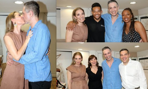 Λαμπερή θεατρική πρεμιέρα: Το παθιασμένο φιλί Χειλάκη-Μαξίμου & η σπάνια έξοδος Τσίπρα-Μπαζιάνα