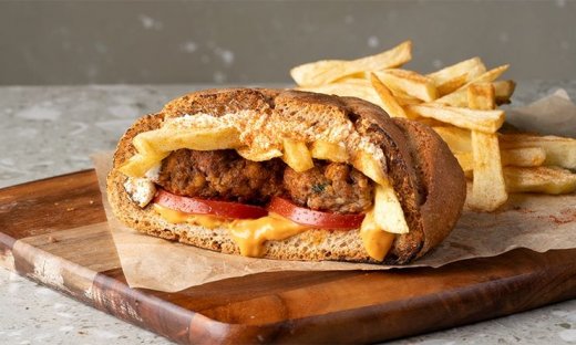 Θρακόψωμο με μπιφτέκι από τον Άκη Πετρετζίκη!