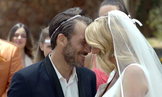 Μαμά στα κρυφά: «Ρίχνει αυλαία» απόψε με έναν γάμο που θα μείνει αξέχαστος!