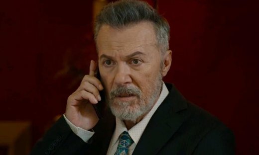 Ο Τιμωρός: Ο Λεωνίδας συλλαμβάνει επ' αυτοφώρω τον Πέτρο και τη Ναταλία και...