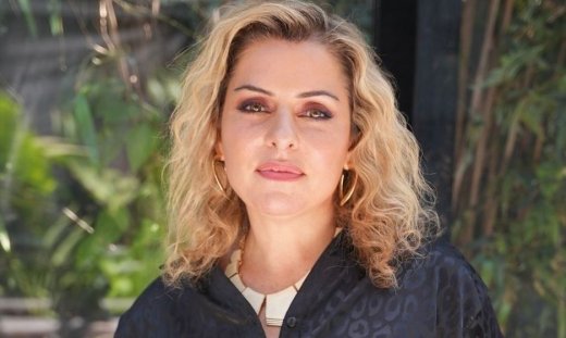 Τιμωρός – Γιώτα Αργυροπούλου: «Μου αρέσει να αφήνω τους θεατές να φαντάζονται τη ζωή μου»