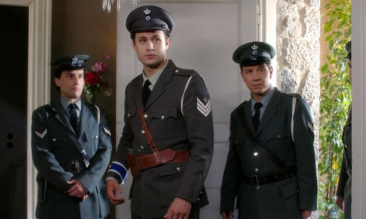 Άγιος έρωτας: Ο Κυριάκος οδηγείται ξανά στη φυλακή