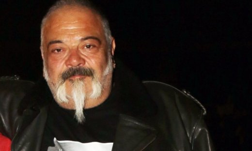 Συγκλονίζει ο Στηβ Ντούζος: «Έπαθα ανακοπή και με κατέβασαν στην εντατική πρησμένο, μπλε και κρύο…»