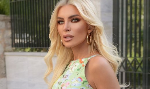 Κατερίνα Καινούργιου: Η περιπέτειά της στην Πάρο και τα μηνύματα που αντάλλαξε με τον Λιάγκα